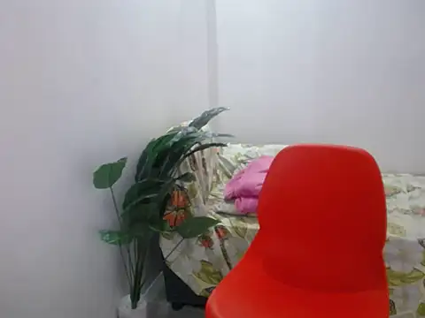 Melody Khang online show from 11-23-25, 11:37