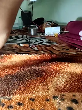 Snapshot of Hot_pooja55 chatting on 02-03-26, 03:17 Hot pooja55 online show from 02-03-26, 03:17