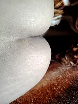 Snapshot of Hot_pooja55 chatting on 02-09-26, 02:59 Hot pooja55 online show from 02-09-26, 02:59