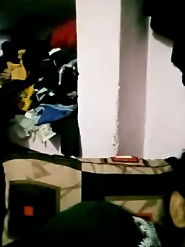 Hot tin74 online show from 09-15-25, 06:52