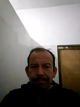 Hasam1285 online show from 11-18-25, 05:56