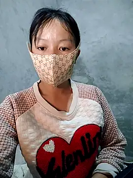 Lilyy-y online show from 10-24-25, 10:06