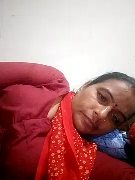 Suhani hot12 online show from 10-13-25, 02:39