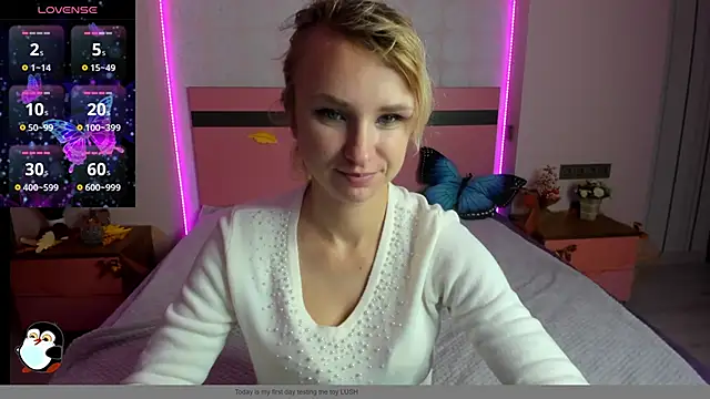 MeryMidnight online show from 11-18-25, 06:51