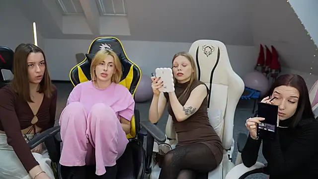  Lili 054 online show from 11-24-25, 11:21