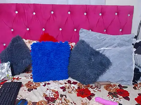 BadGirlSexyT online show from 10-16-25, 08:10