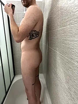 TomieSoichi online show from 09-18-25, 05:09