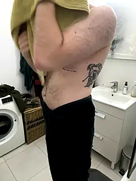 TomieSoichi online show from 10-02-25, 05:03