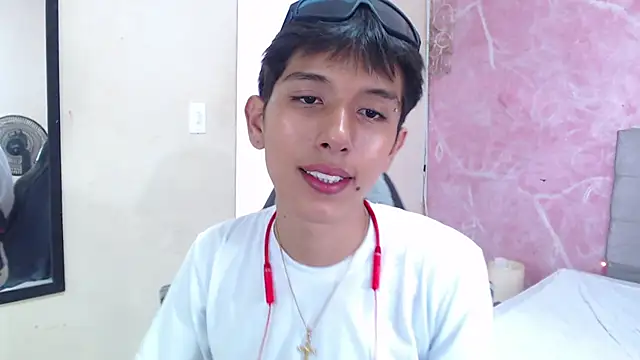 MAXIMILIANO  HOT online show from 09-22-25, 06:10