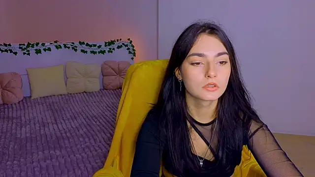 Snapshot of Andres_sssss chatting on 10-08-25, 08:28 Andres sssss online show from 10-08-25, 08:28