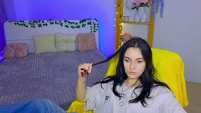 Snapshot of Andres_sssss chatting on 10-09-25, 10:30 Andres sssss online show from 10-09-25, 10:30