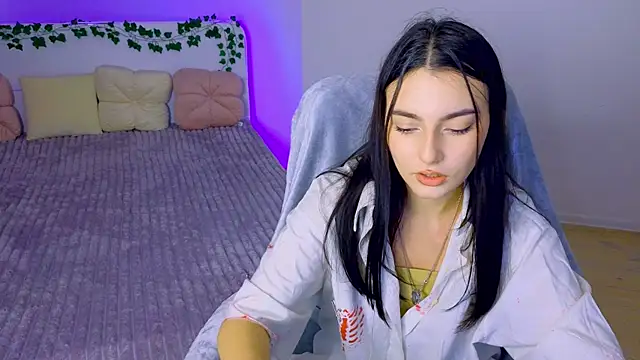 Snapshot of Andres_sssss chatting on 10-19-25, 09:15 Andres sssss online show from 10-19-25, 09:15