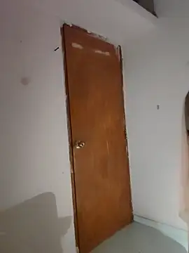 Snapshot of nice_touch9733 chatting on 11-17-25, 04:13 nice touch9733 online show from 11-17-25, 04:13