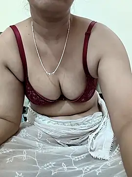 nice touch9733 online show from 12-18-25, 05:08