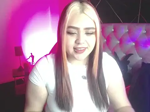 im bunny   online show from 11-17-25, 12:44