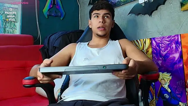 CHR58  online show from 11-23-25, 02:28