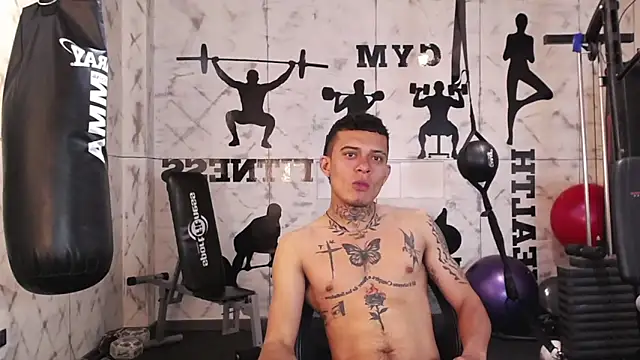 MrJustin  online show from 09-10-25, 08:53