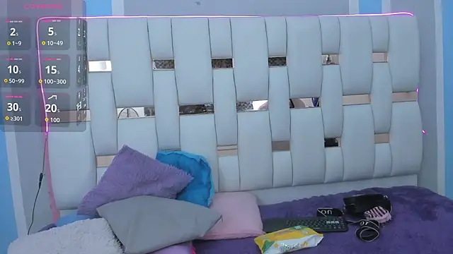 Snapshot of iamCharlotte19 chatting on 11-14-25, 07:34 iamCharlotte19 online show from 11-14-25, 07:34