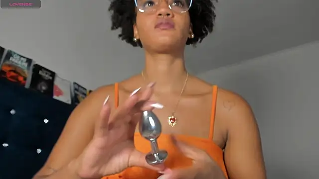 Brunettjhelen online show from 10-10-25, 05:39