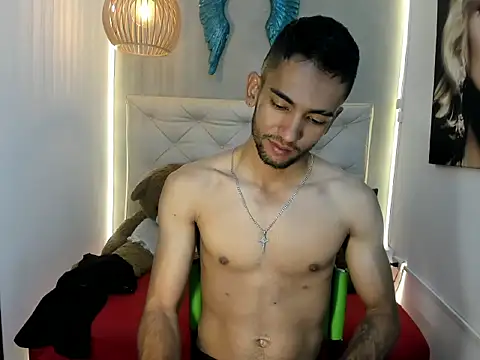 MaicolParker  online show from 03-19-26, 12:53