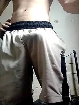 Snapshot of juninho2001 chatting on 11-08-25, 07:01 juninho2001 online show from 11-08-25, 07:01