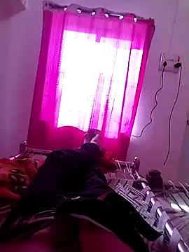 Snapshot of SmartLoda143 chatting on 11-10-25, 09:41 SmartLoda143 online show from 11-10-25, 09:41