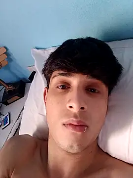 matiatr1112 online show from 11-22-25, 07:13