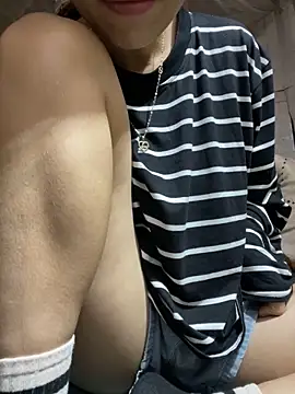 Snapshot of July_sex chatting on 11-10-25, 01:59 July sex online show from 11-10-25, 01:59