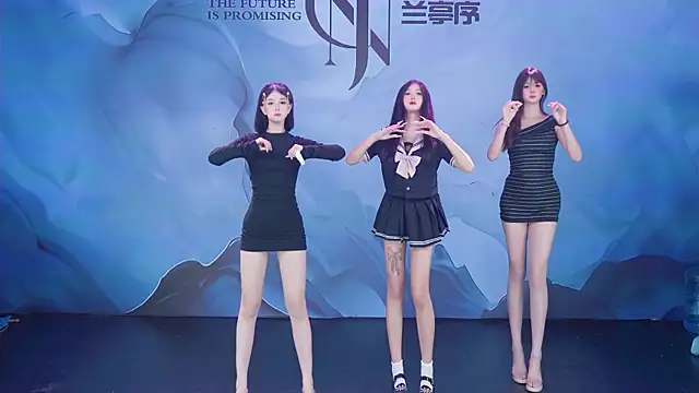 Snapshot of Neza-002 chatting on 03-31-26, 05:02 Neza-002 online show from 03-31-26, 05:02