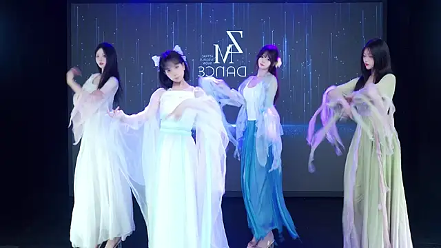 Snapshot of Neza-002 chatting on 04-03-26, 05:33 Neza-002 online show from 04-03-26, 05:33