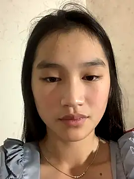 Snapshot of -Lie-06 chatting on 10-10-25, 06:51 -Lie-06 online show from 10-10-25, 06:51