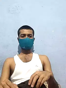 GirlsCrush  online show from 09-12-25, 06:30