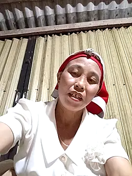 me-cute online show from 10-08-25, 02:58