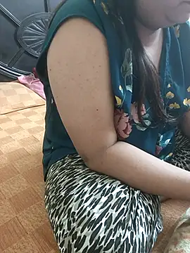 payal 261072  online show from 12-04-25, 02:54