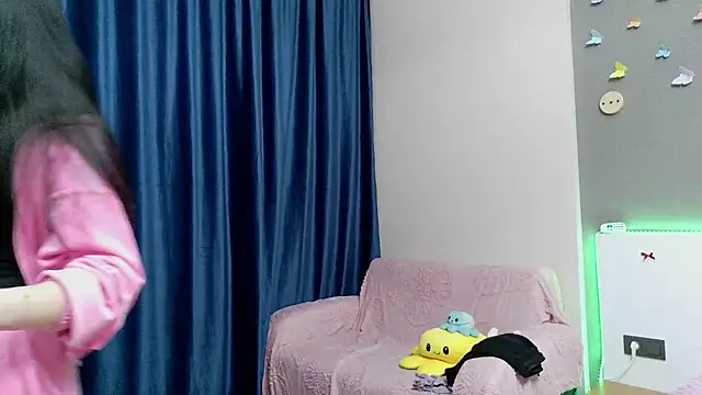 RoxysinX online show from 09-11-25, 04:07