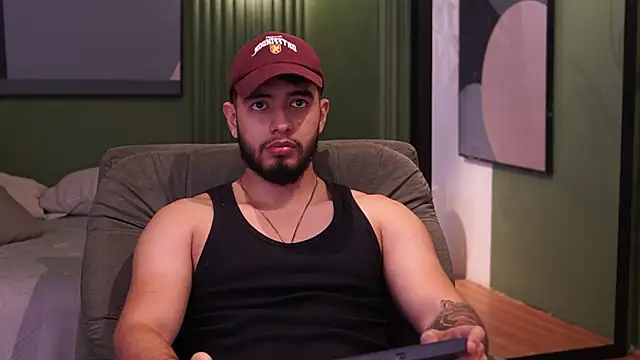 Nick Vans online show from 09-17-25, 01:13