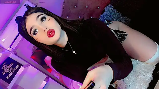 Daphnne Foxx online show from 09-15-25, 11:21