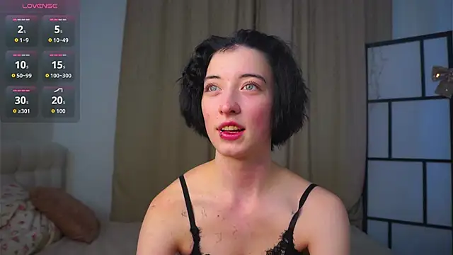 JuanaFriesz online show from 02-12-26, 09:15