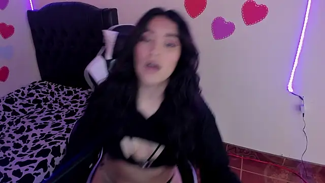 Snapshot of megaan_cb chatting on 02-23-26, 03:09 megaan cb online show from 02-23-26, 03:09