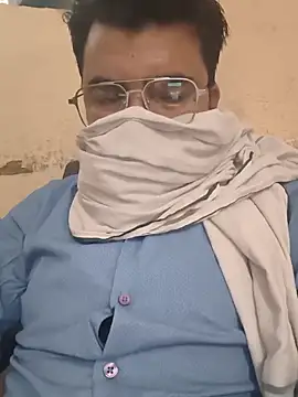 Snapshot of bigdick_lickingexpert08 chatting on 10-15-25, 06:57 bigdick lickingexpert08 online show from 10-15-25, 06:57