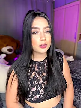 Emiily Moore1 online show from 12-19-25, 12:50