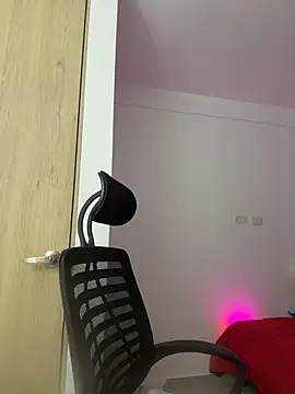 aliciia 23 online show from 02-27-26, 01:27