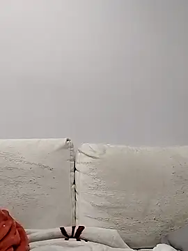 canariamorbosa online show from 10-22-25, 03:07