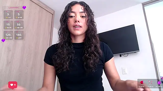 WendySuns  online show from 11-19-25, 05:13