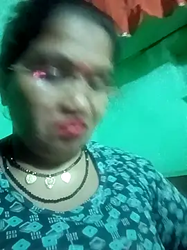 Manavi x online show from 10-04-25, 09:24