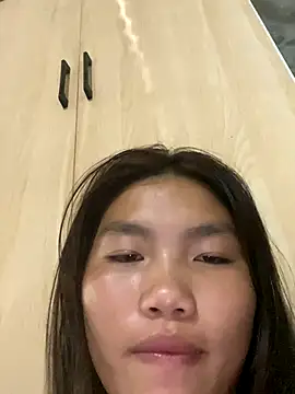 Snapshot of Lily_pusyxx chatting on 09-18-25, 07:43 Lily pusyxx online show from 09-18-25, 07:43