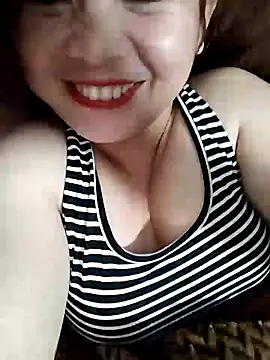 Lyly nuce online show from 09-29-25, 03:00