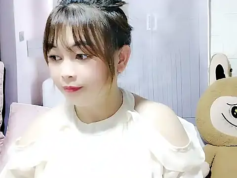 Lyly nuce online show from 11-09-25, 04:16