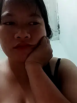 Snapshot of V-vivu-V chatting on 09-12-25, 09:37 V-vivu-V online show from 09-12-25, 09:37