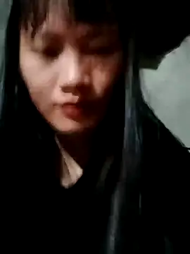 Snapshot of V-vivu-V chatting on 09-29-25, 01:00 V-vivu-V online show from 09-29-25, 01:00